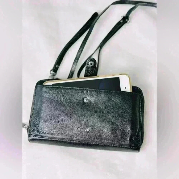 The Sak Smartphone Crossbody or Wristlet Bag/Wallet - Picture 5 of 7